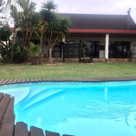 Cheetah Lodge Guest House Hartenbos Exteriér fotografie