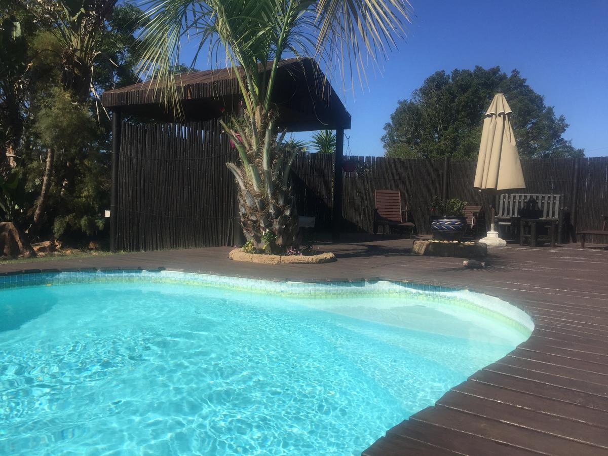 Cheetah Lodge Guest House Hartenbos Exteriér fotografie