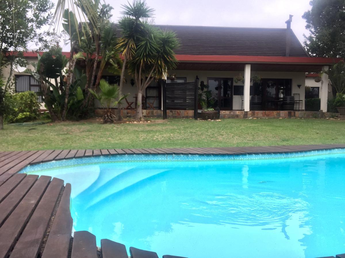 Cheetah Lodge Guest House Hartenbos Exteriér fotografie
